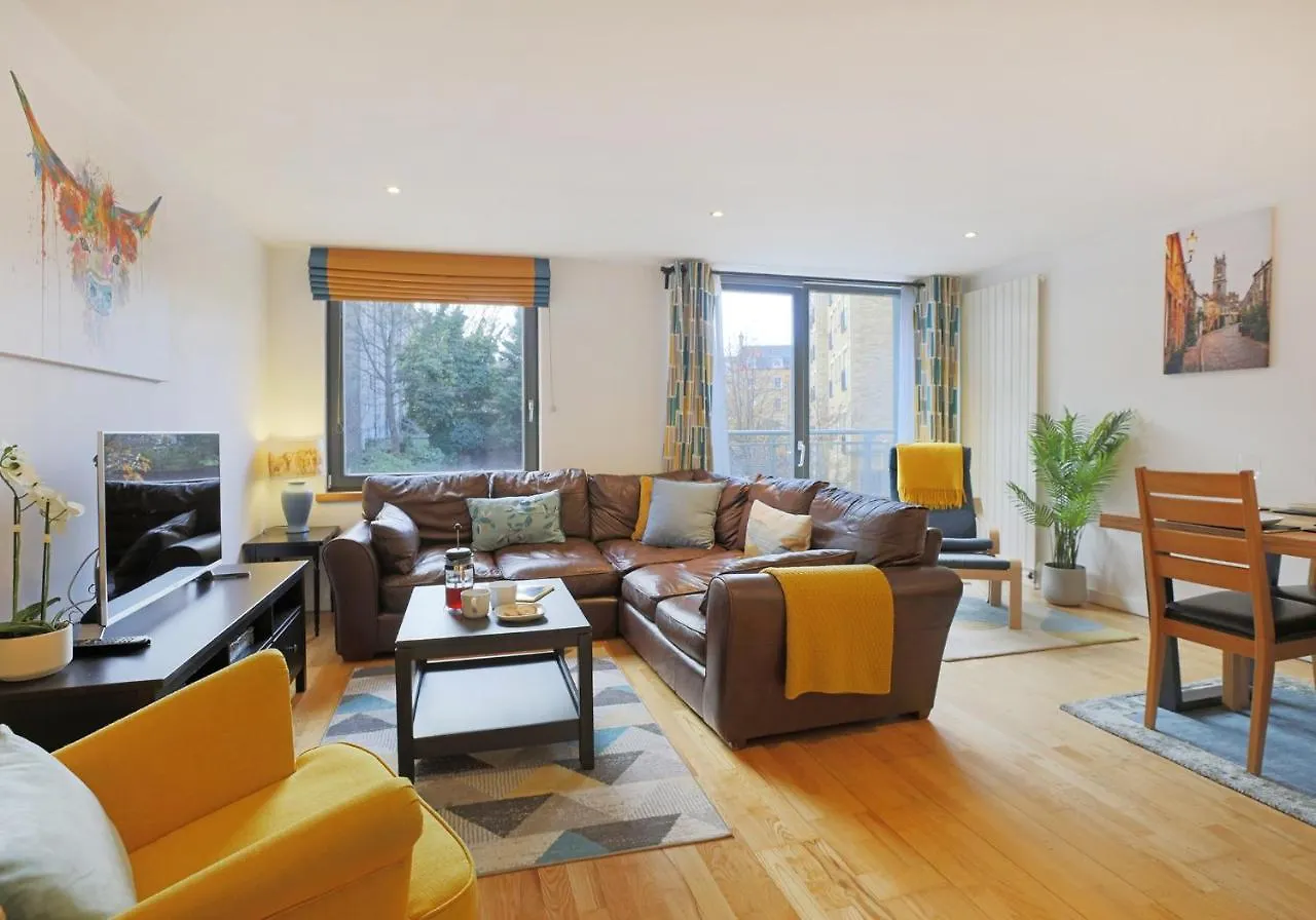 The East London Residence联系方式